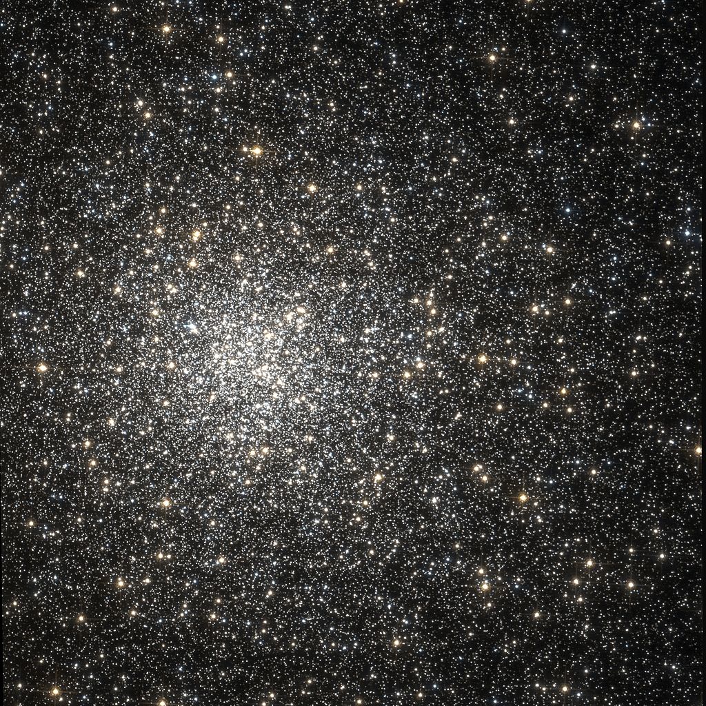 Messier_62_Hubble_WikiSky